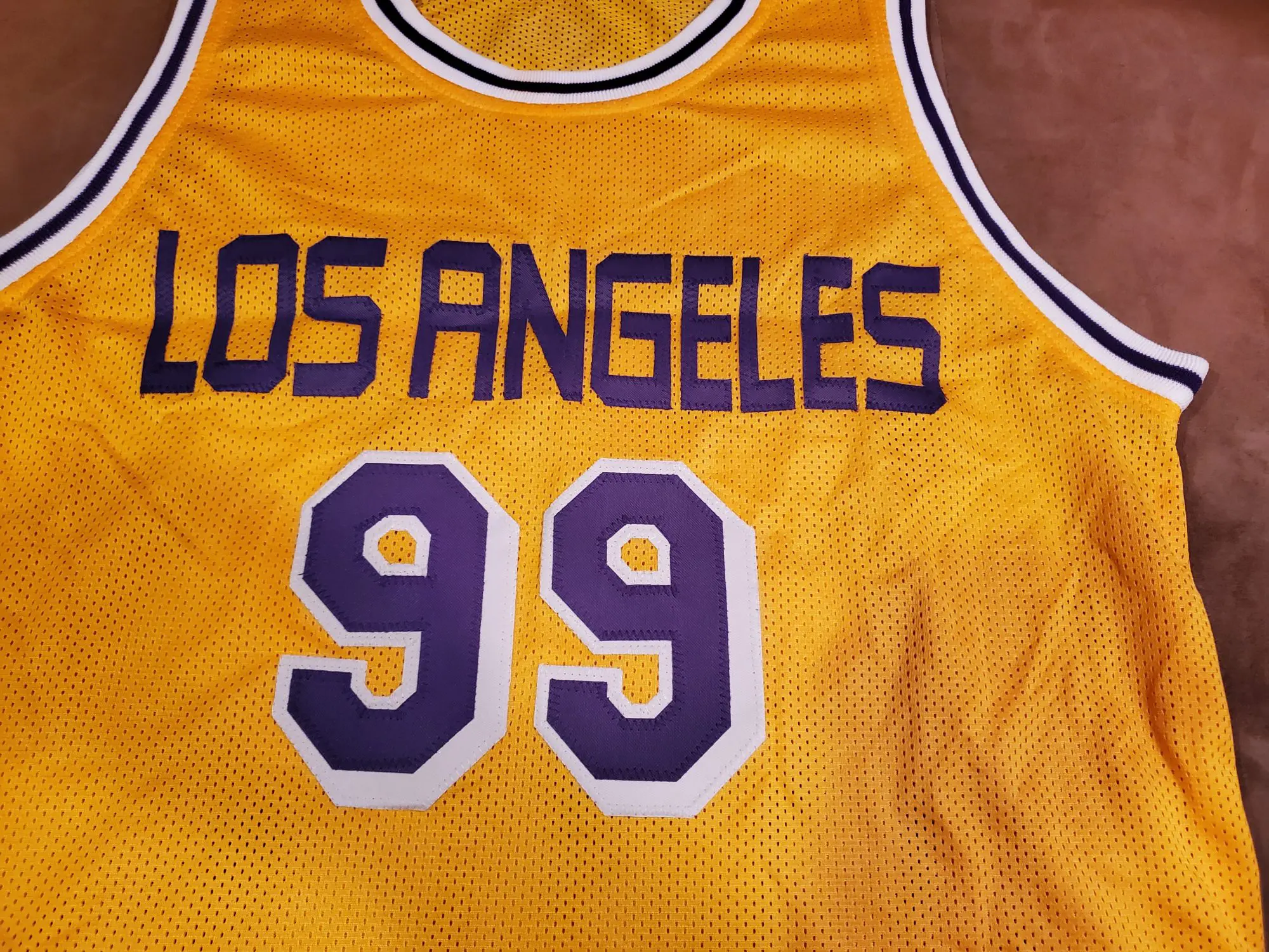 Los Angeles Lakers "Fletch " Jersey Autographed by Chevy Chase W/COA - Image 2