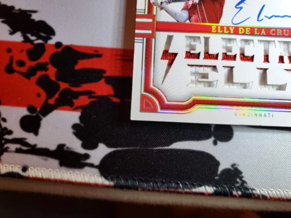 2023 National Treasures Baseball Elly De LA Cruz Electric Elly /25 - Image 4