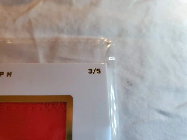 2922 Keepsake Edition JUMBO GEM PATCH Autographs JOE MONTANA/5 - Image 2