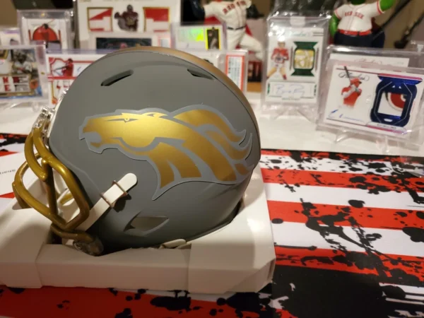 Shannon Sharpe Denver Broncos Signed Mini Slate Helmet. Beckett Certified - Image 6
