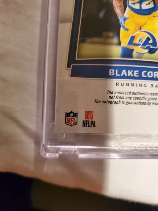 2024 Panini Certified - Freshman Fabric Mirror Signatures RPA Blake Corum /49 - Image 3