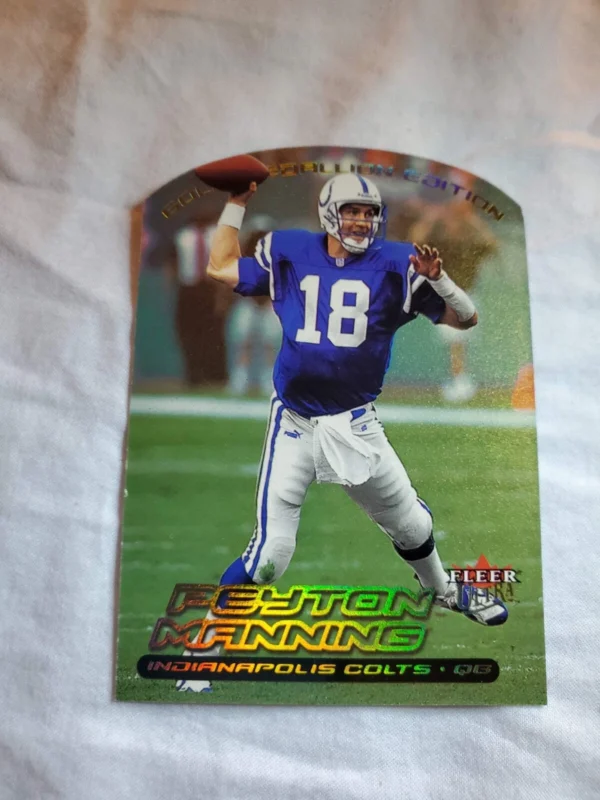 2000 Fleer Ultra Gold Meddallion Edition Peyton Manning #150 G - Image 3