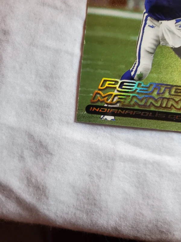 2000 Fleer Ultra Gold Meddallion Edition Peyton Manning #150 G - Image 5